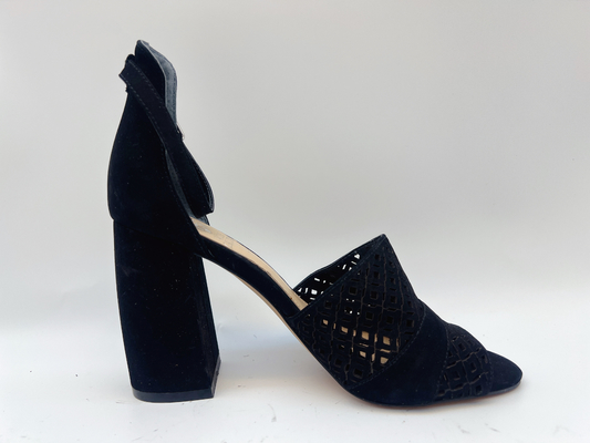 صندل چرمی نرم زنانه نرم Nubuck مشکی شماره 6-11 با رویه تور ماهیگیری