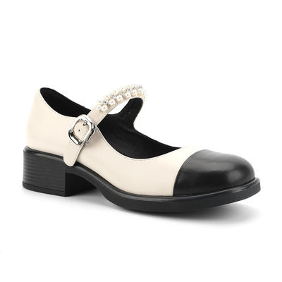 کفشهای تخت چرم زنانه با دوخت مشکی و سفید